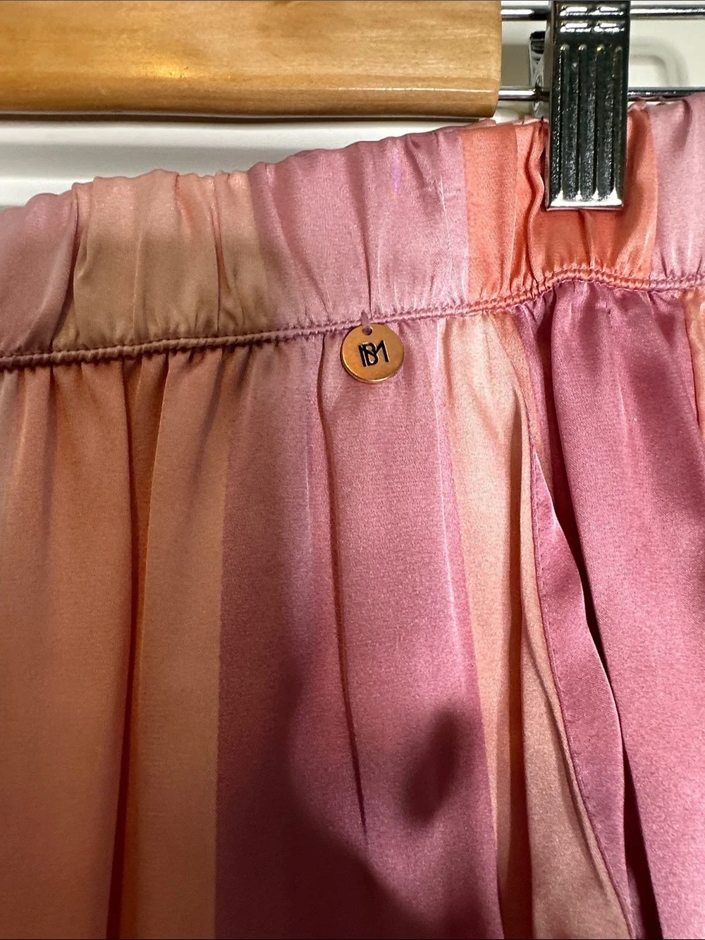 Midnight Bakery Women's 2-Pc. Joplin Satin Pajamas Set Ombré Lane stripe SzS